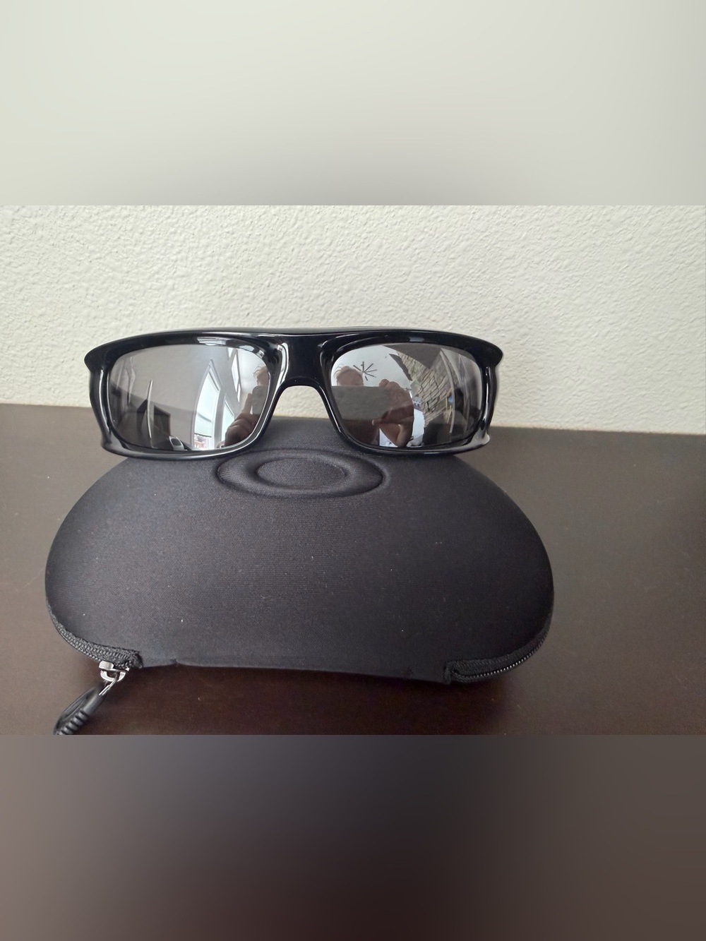 Oakley Highland Sunglasses with Case - Prizm Black Lenses, Black Frame - NEW